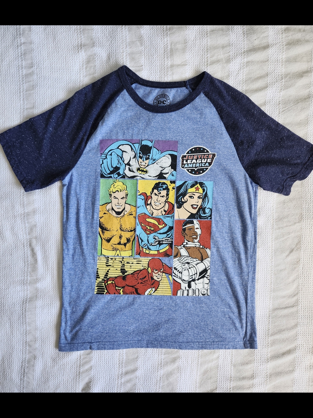 DC Comics Justice League Raglan Baseball Tee Mens M